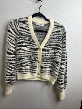Willow Wind Size Small Cardigan